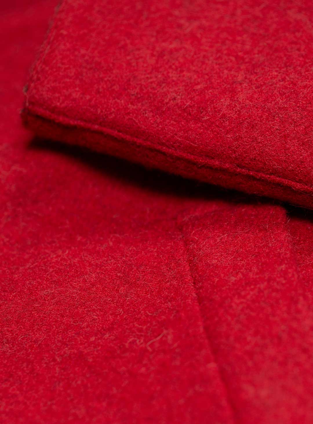 abrigo-capuli-rojo-negro-5