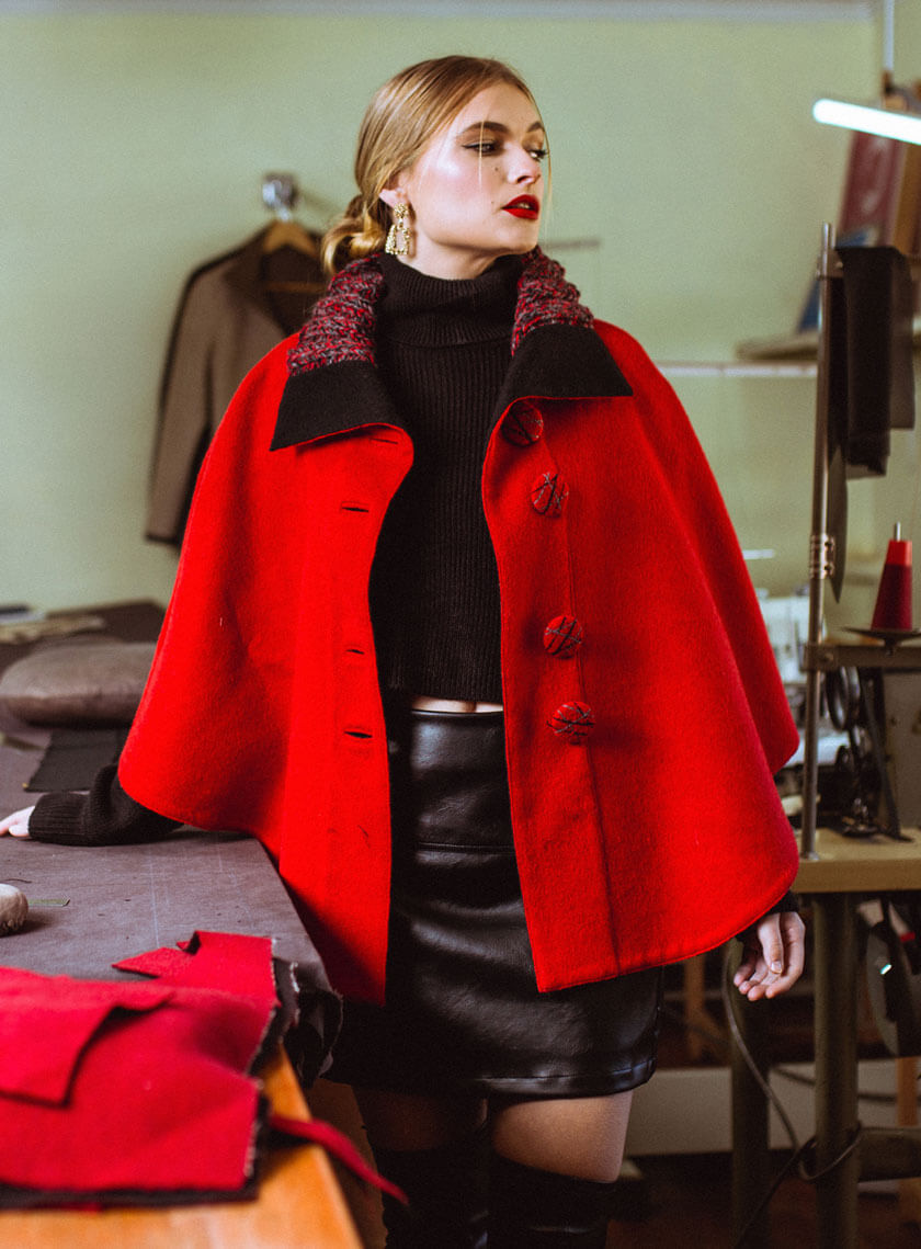 abrigo-onix-rojo-negro-3